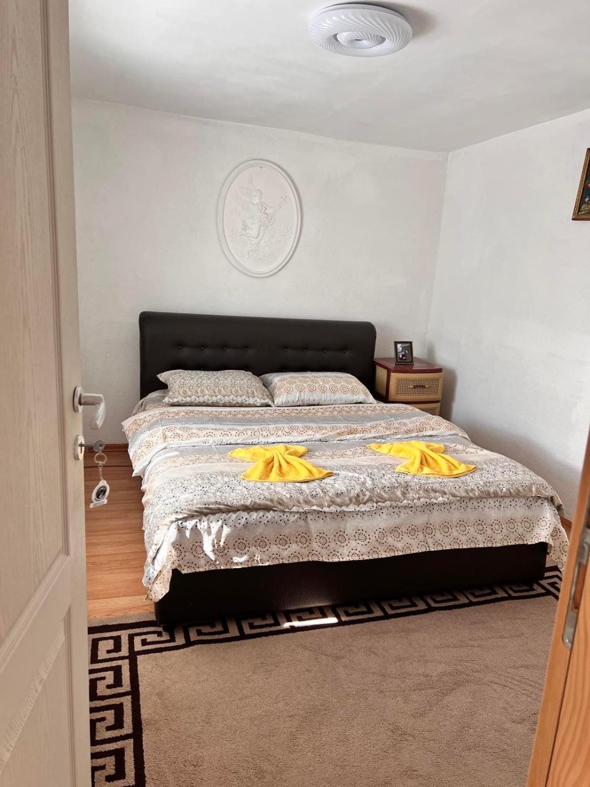 Vuthaj Guest House Guri מראה חיצוני תמונה